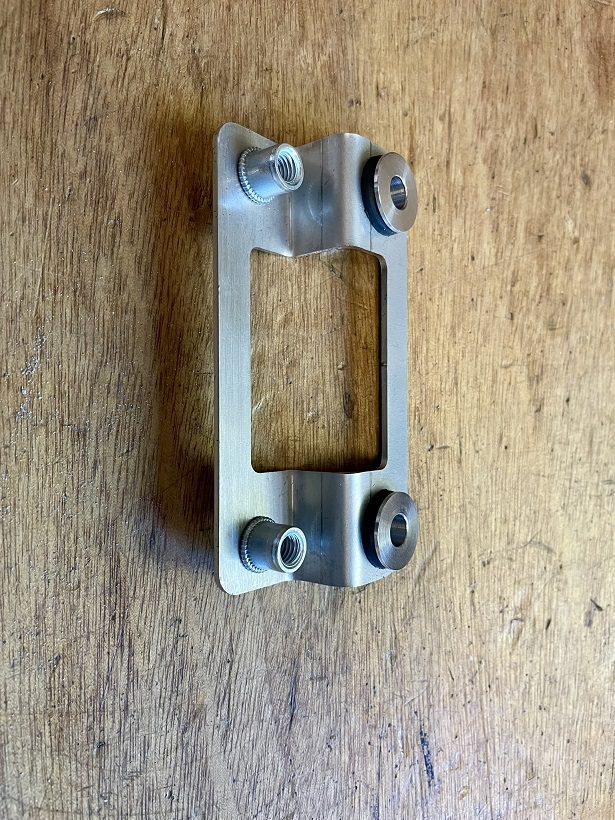 R6 2006-2025 regulator bracket - www.jmraceradiators.com