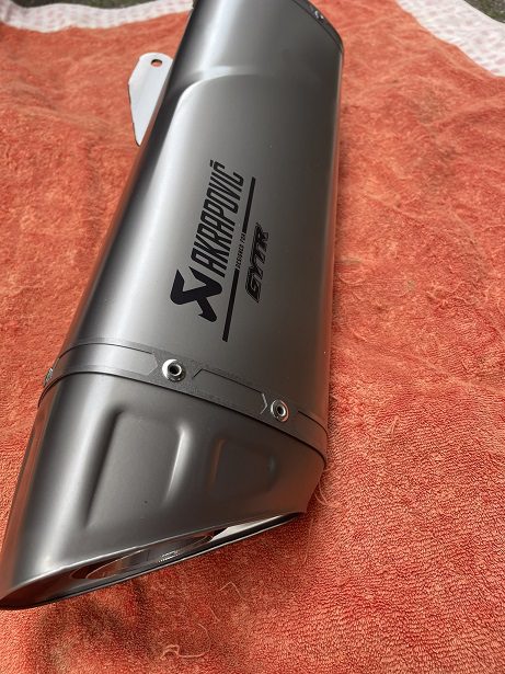 R1 2015-2026 Akrapovic GYTR Trackday System bottom 101DB silencer 90798-33324